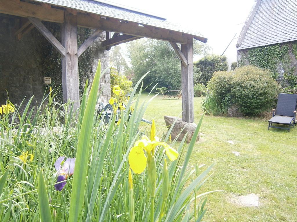 Les Chaumieres De Kerimel Bed and Breakfast Ploemel Buitenkant foto
