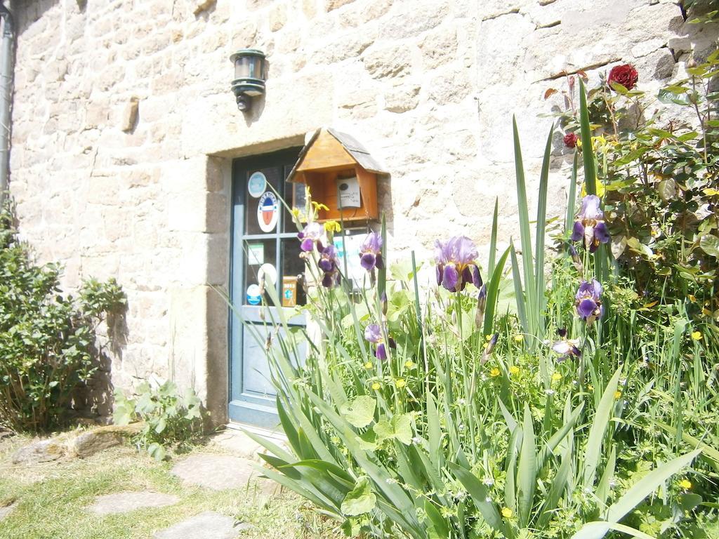 Les Chaumieres De Kerimel Bed and Breakfast Ploemel Buitenkant foto
